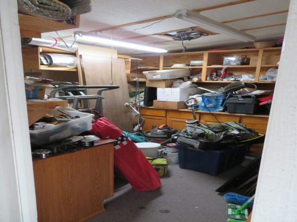 1987 Cavco Manufactured Home