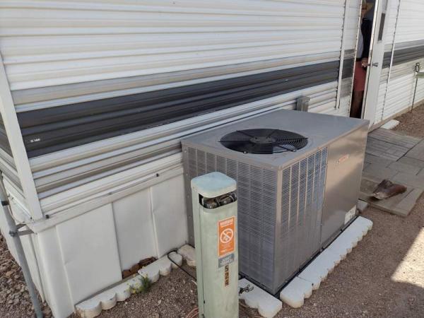 1992 Skyline Manufactured Home