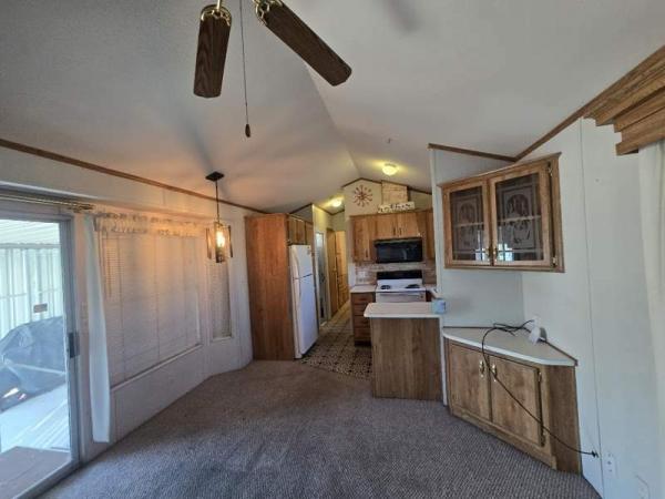 1993 Cavco Manufactured Home