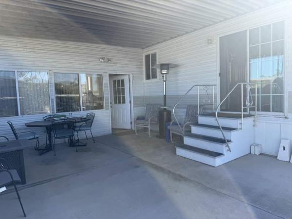 1994 Park Manufactured Home