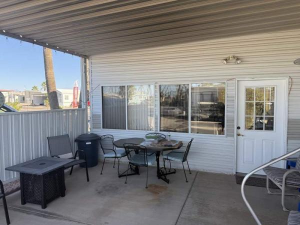 1994 Park Manufactured Home