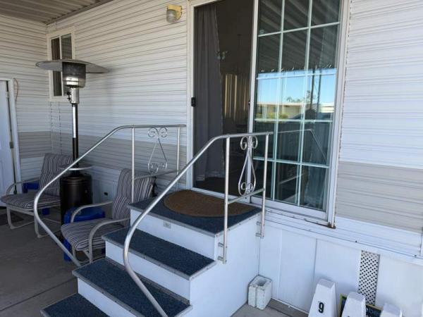 1994 Park Manufactured Home