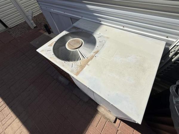 1994 Park Manufactured Home