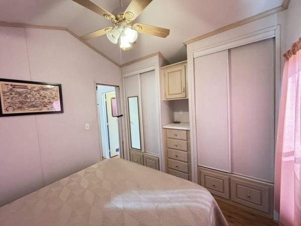 1994 Skyline Manufactured Home