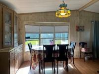 1985 TWIN Manufactured Home