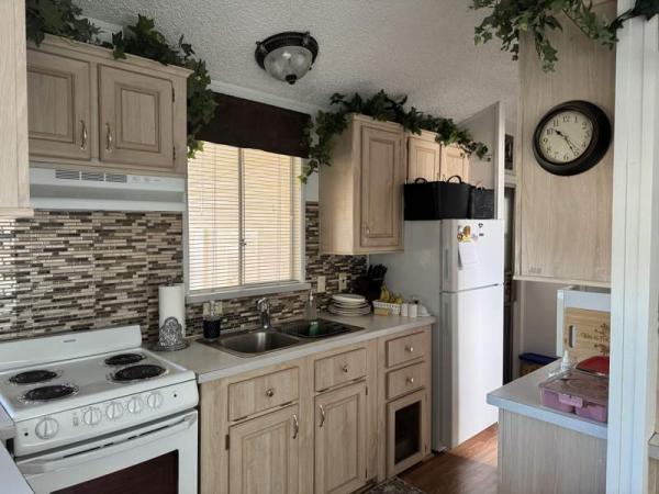 1994 Redman Manufactured Home