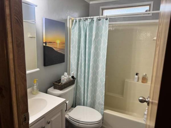 1986 Fleetwood Manufactured Home