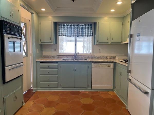 1973 Silvercrest Manufactured Home