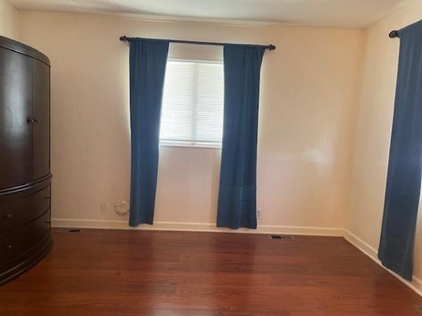 1973 Silvercrest Manufactured Home