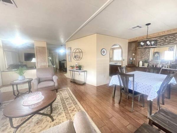 1976 Cavco Manufactured Home