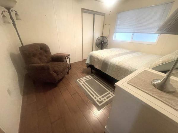 1976 Cavco Manufactured Home