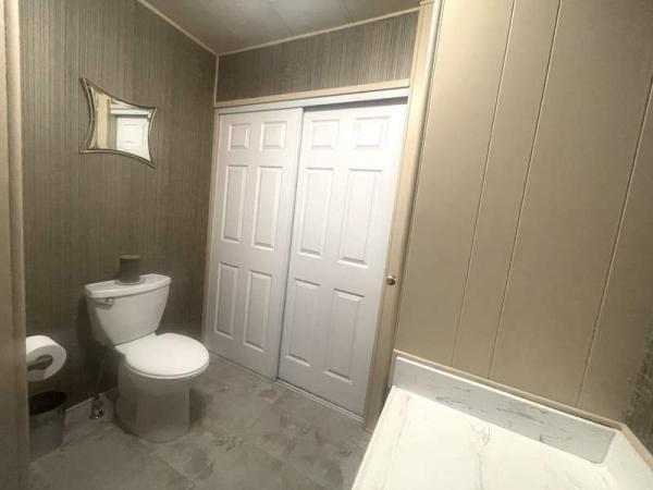 1976 Cavco Manufactured Home