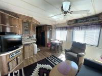1986 Skyline Manufactured Home