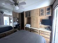 1986 Skyline Manufactured Home