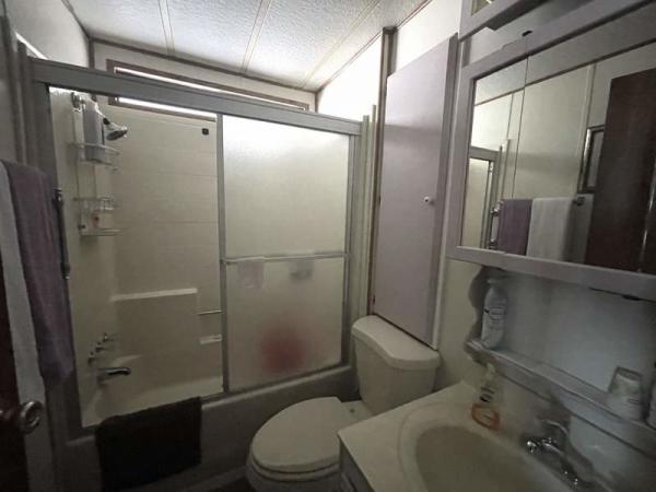 1986 Skyline Manufactured Home