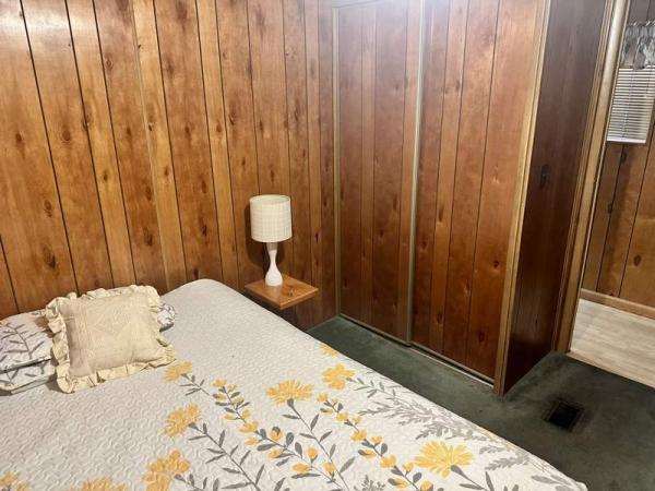 1981 Schult Manufactured Home