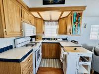 2000 Fleetwood Manufactured Home