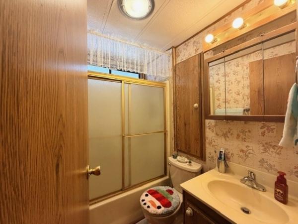 1987 Kensi Manufactured Home