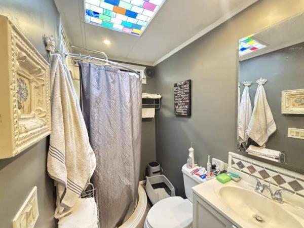 1986 Fleetwood Manufactured Home