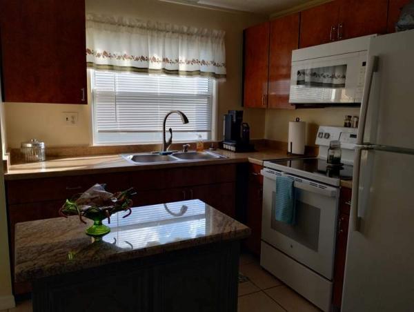 1978 SHER Manufactured Home