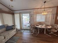 1994 Skyline Manufactured Home