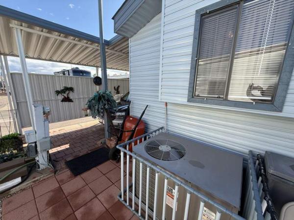 1989 Skyline Manufactured Home