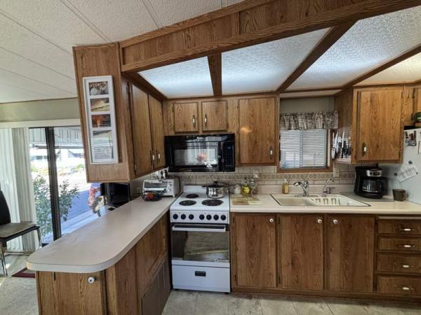 1988 Kensi Manufactured Home