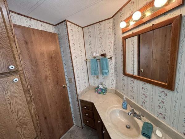 1988 Kensi Manufactured Home