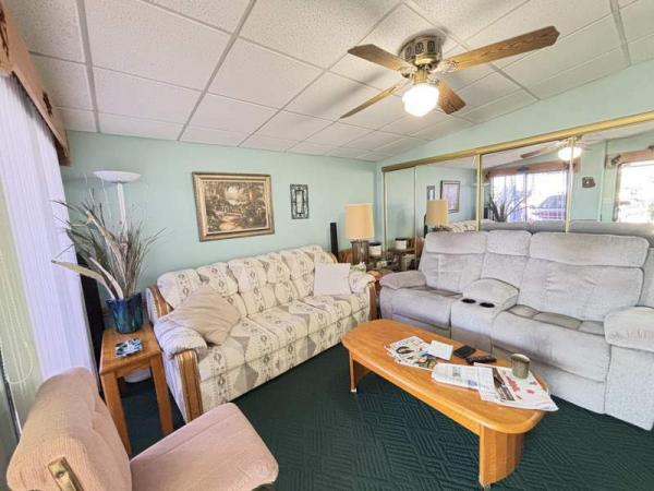 1988 Kensi Manufactured Home