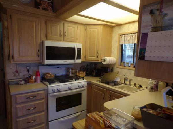 1990 TAHO Manufactured Home