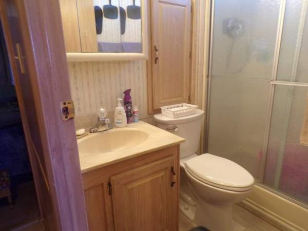 1990 TAHO Manufactured Home