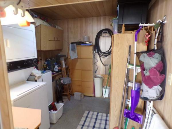 1990 TAHO Manufactured Home