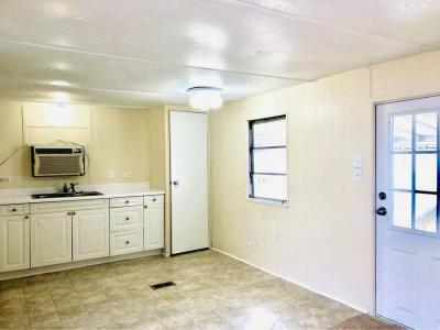 Photo 4 of 8 of home located at 30 Thomas Ln Sparrows Point, MD 21219