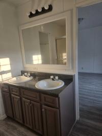 2009 Cavalier  Englewood Manufactured Home