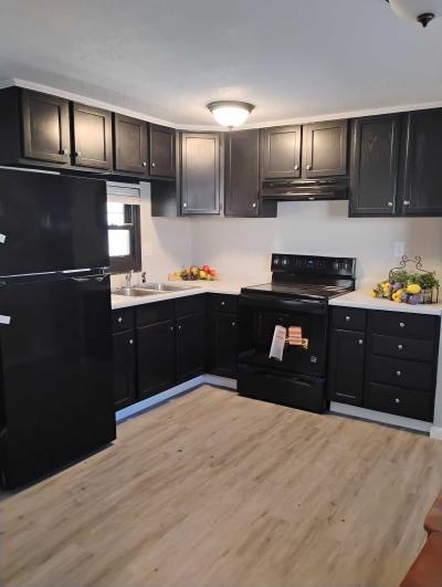 Mobile Home at 152 Rainbow Dr Belton, MO 64012