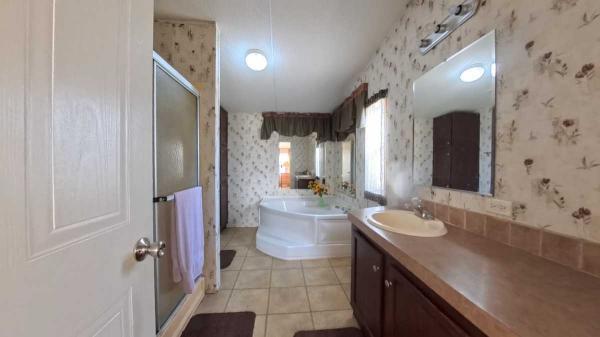 2006 Fleetwood Manufactured Home