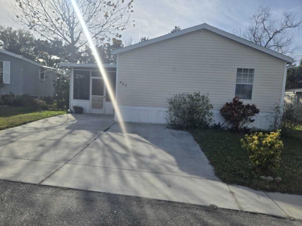 2005 GENM Mobile Home For Sale