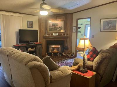 Photo 4 of 16 of home located at 443 Tahiti Dr. Lot 269 Lake Wales, FL 33859