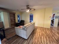 1990 Palm Harbor Manufactured Home