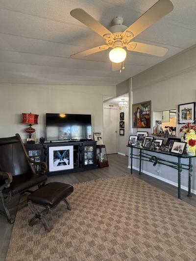 Photo 5 of 20 of home located at 104 Danny Drive Valrico, FL 33594