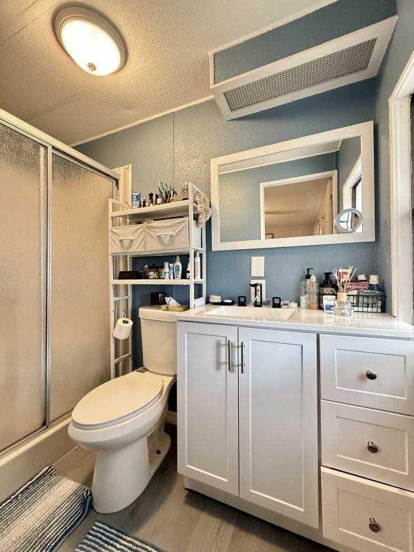 1984 Manufactured Home