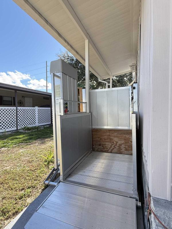 1984 Manufactured Home