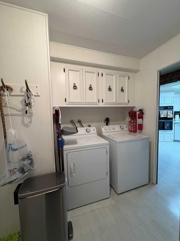 1976 Signature Mobile Home