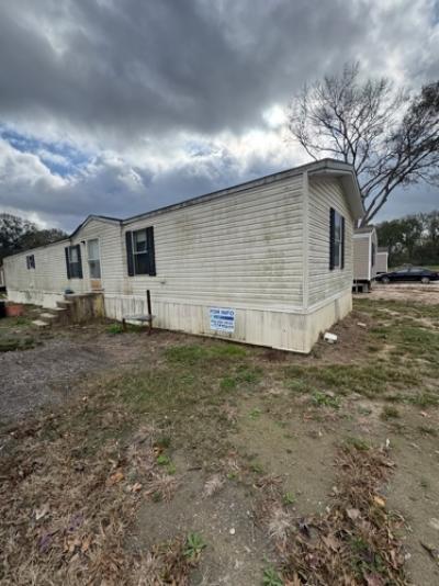 Mobile Home at 112 Chachere Rd Lot 3 Church Point, LA 70525