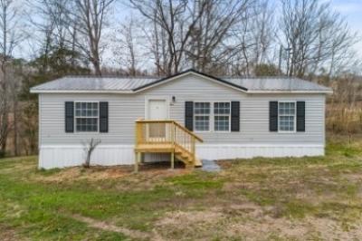 Mobile Home at 323 Oak Grove Ln Sharps Chapel, TN 37866