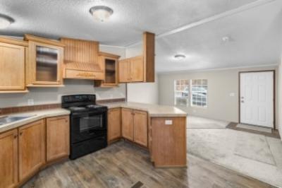 Photo 4 of 23 of home located at 323 Oak Grove Ln Sharps Chapel, TN 37866