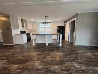 Photo 3 of 20 of home located at 2338 Warrior Trafford Rd Trafford, AL 35172