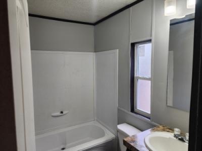 Photo 4 of 9 of home located at 16071 Old Greensboro Road Moundville, AL 35474