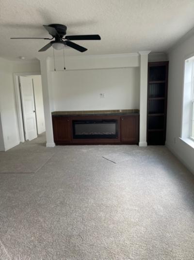 Photo 4 of 16 of home located at 2310 Hwy 71 Marianna, FL 32448