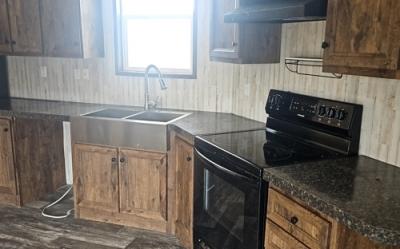 Photo 5 of 11 of home located at 3218 Hwy 53 Poplarville, MS 39470